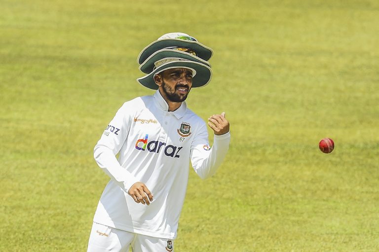 “නායකත්වය ගැන තීරණය ගන්න”, Mominulට ඉල්ලීමක්