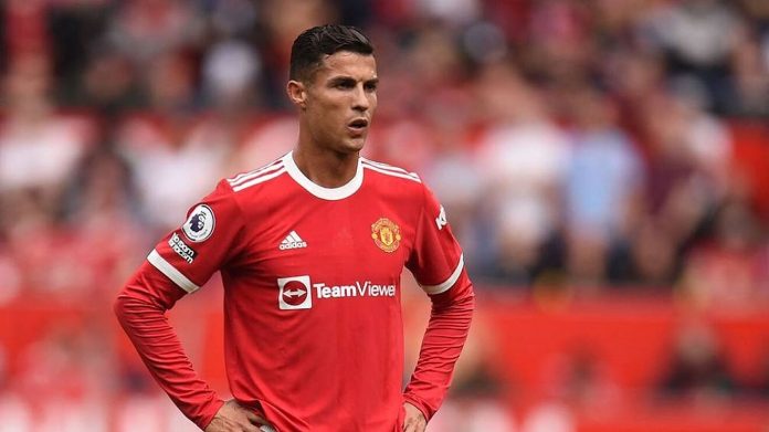 මැන්චෙස්ටර් යුනයිටඩ් හිමිකරුවන්ට රොනාල්ඩෝගෙන් දෝෂාරෝප ණ-Ronaldo slams Manchester United owners