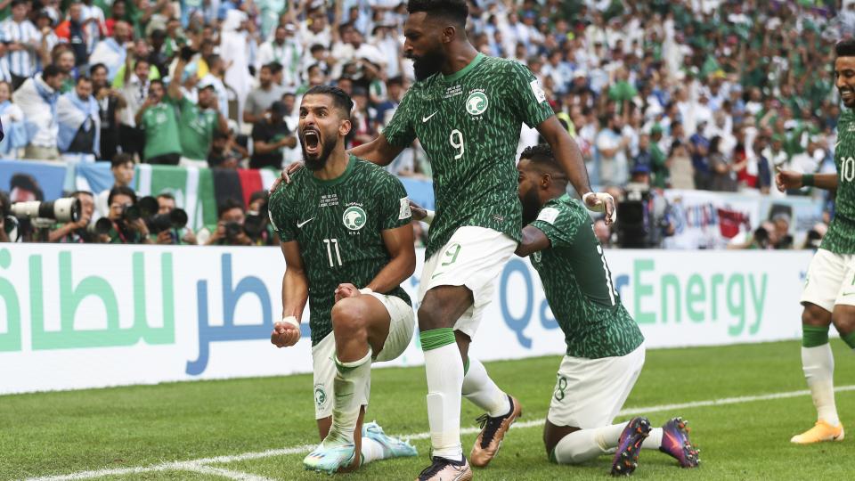 ආජන්ටිනාව පරදා සෞදිය සවුදිය පුරයි - Saudi Arabia defeats Argentina
