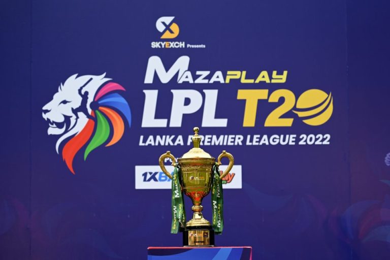 කැන්ඩි ෆැල්කන්ස් වාර්තා රැසක් සමගින් පලමු තරගයේ ජයග්‍රහනය ලබයිCandy Falcons won the first match with many records