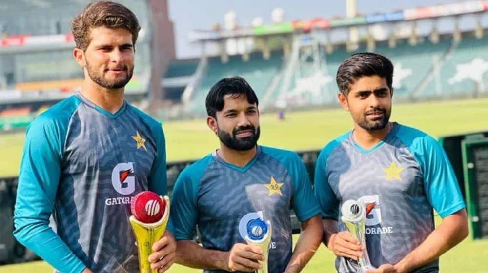 පකිස්තාන කන්ඩායමේ ජ්‍යෙෂ්ඨයන්ට කුඩම්මගේ සැලකිලි -Key players rested and PSL form rewarded – You can now say 'rest in peace' to the Pakistan cricket team."