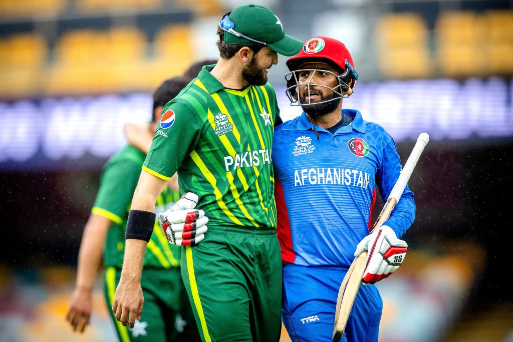පකිස්තාන කන්ඩායමේ ජ්‍යෙෂ්ඨයන්ට කුඩම්මගේ සැලකිලි -Key players rested and PSL form rewarded – You can now say 'rest in peace' to the Pakistan cricket team."