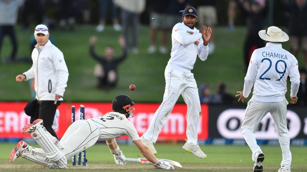 විලියම්සන්ගේ ශතකය කිවියන්ට ජයග්‍රහනයට පාර කපයි-Williamson century led New Zealand to a dramatic last-ball, two-wicket victory against Sri Lanka