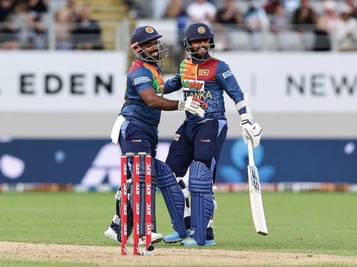 සුපිරි පන්දුවාරයේදී ශ්‍රී ලංකාවට ජය- Sri Lanka beats New Zealand in dramatic Super Over in 1st T20