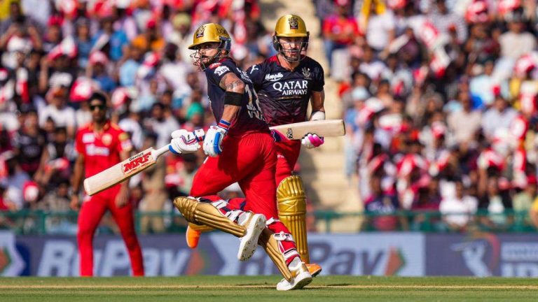 Kohli සහ Faf du ගේ ගිනිකෙලි සංදර්ශනයSunrisers හඩවයි Kohli's 100 sends Royal Challengers Bangalore to 4th position in points table Indian Premier League 2023