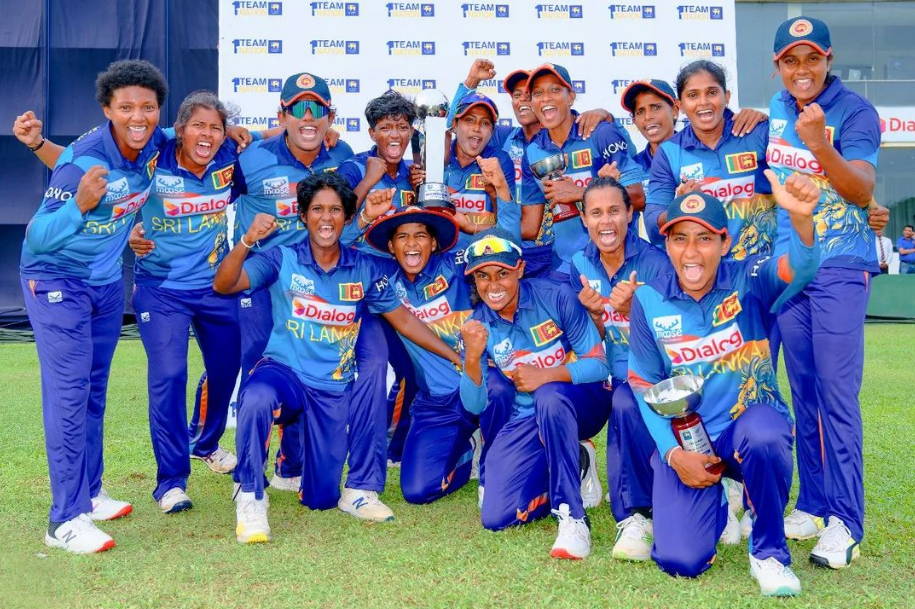 ශ්‍රී ලංකා කාන්තා කණ්ඩායමට ඓතිහාසික තරඟාවලි ජයක් - A historic tournament win for the Sri Lankan women's team
