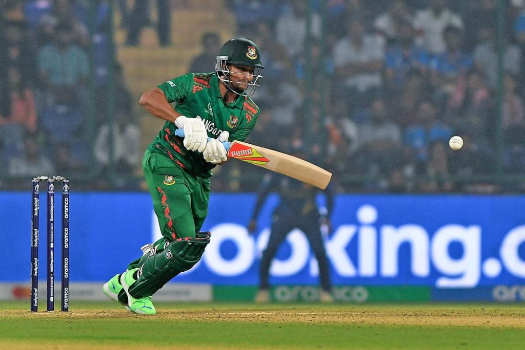 Shakib al hasan ලෝක කුසලානයෙන් ඉවතට- Shakib ruled out of World Cup with a fractured finger. 