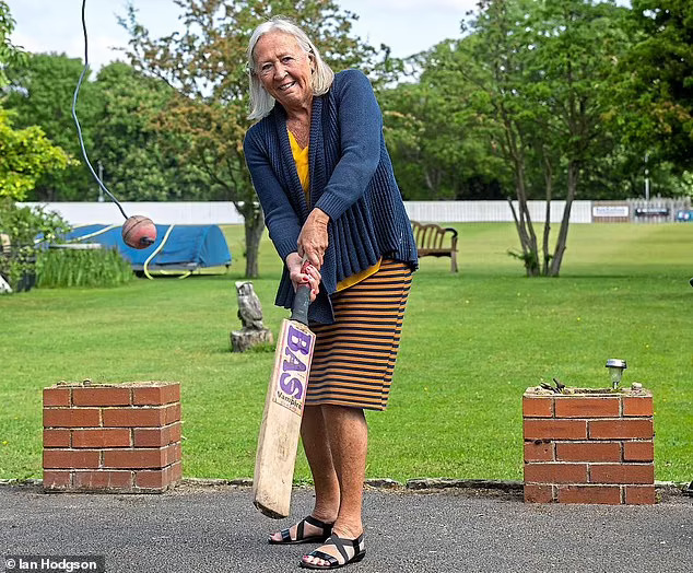 ආච්චි නිසා හැරී බෲක් අයි­පී­එල් තර­ගා­ව­ලි­යෙන් ඉව­ත්වේ. Harry Brook withdraws from IPL 2024 following grandmother's death. 