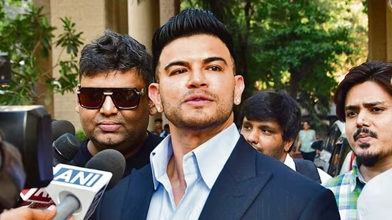 මහාදේව් නිසා  ඉන්දීය නලු සහීල් ඛාන්ට වැඩ වරදින ලකුණු !- Mumbai SIT detains actor Sahil Khan in Mahadev betting app case. 