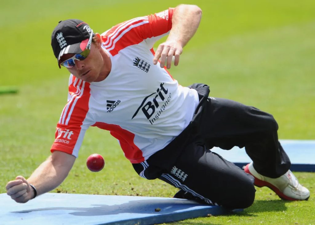 Ian Bell ශ්‍රී ලංකා  කණ්ඩා යම සමඟ එක් වෙයි - Ian Bell joins the Sri Lanka team