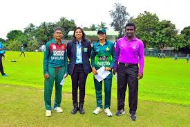 මිචෙල් සහ නිමාලි කාන්තා ලෝක කුසලානයට- Mitchell and Nimali to the Women's World Cup