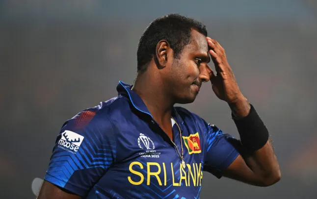 ඇන්ජි ටෙස්ට් පිටියට සමුදෙයි!-Time for me to say goodbye' - Angelo Mathews to retire from Test cricket