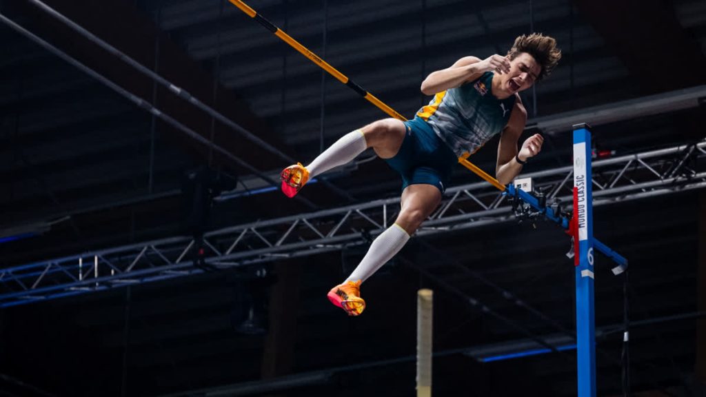 Mondo Duplantis හෙවත් රිටි පැනීමේ රජු නැවත වරක් ලෝක වාර්තාව අලුත් කරයි!