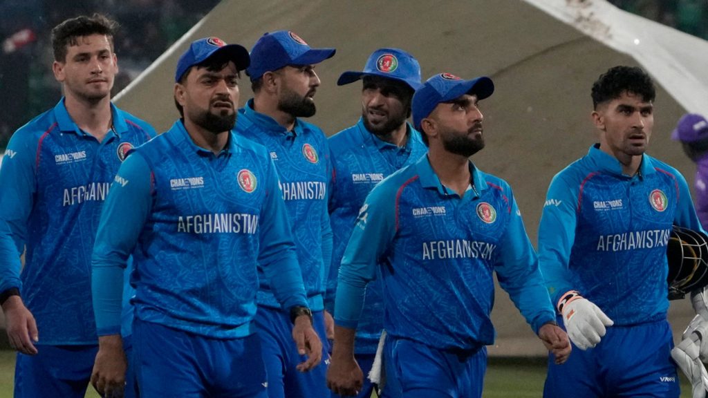 දේශසීමා සිද්ධියක් හේතුවෙන් ඇෆ්ගනිස්ථානය පාකිස්තාන ත්රිත්ව තරගාවලියෙන් ඉවත් වේ.