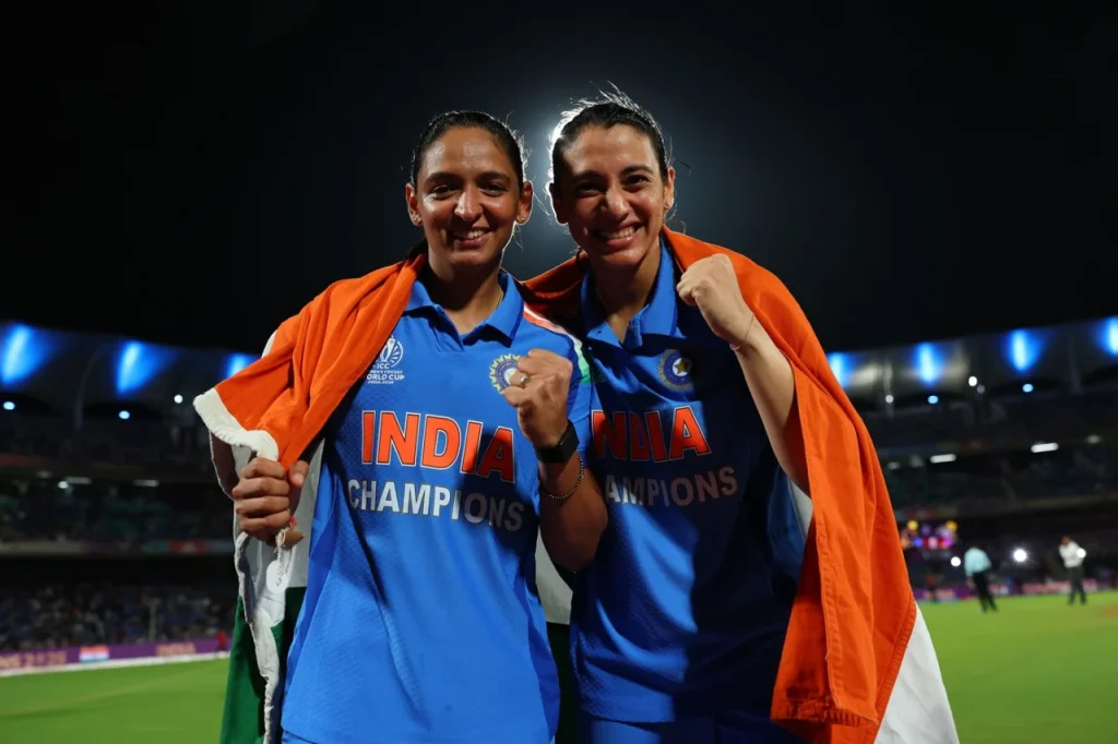 ඉන්දියාව ඓතිහාසික පළමු ICC කාන්තා ක්‍රිකට් ලෝක කුසලානය දිනා ගනී!