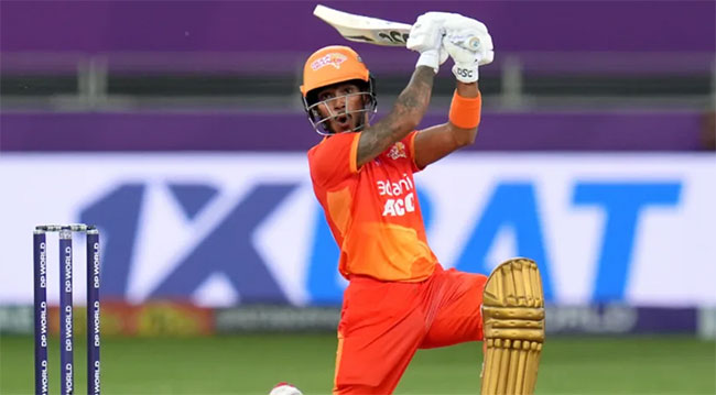 IPL වලට අපෙන් කොල්ලෝ 7ක්,ගනන් හිලව් මෙන්න!