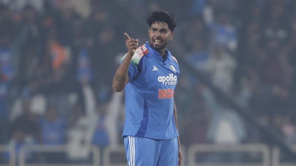 ආචාර ධර්ම පද්ධතිය උල්ලංඝනය කල හර්ෂිත් රානාට ICC න් දැඩි තීරණයක් ගනී!