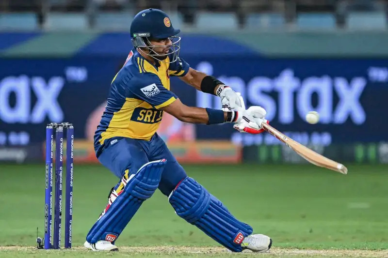 දසුන්ගේ ගිනිකෙලි සැනකෙලි මැද ශ්රී ලංකාවට ලකුණු 14ක ජයග්රහණයක්!