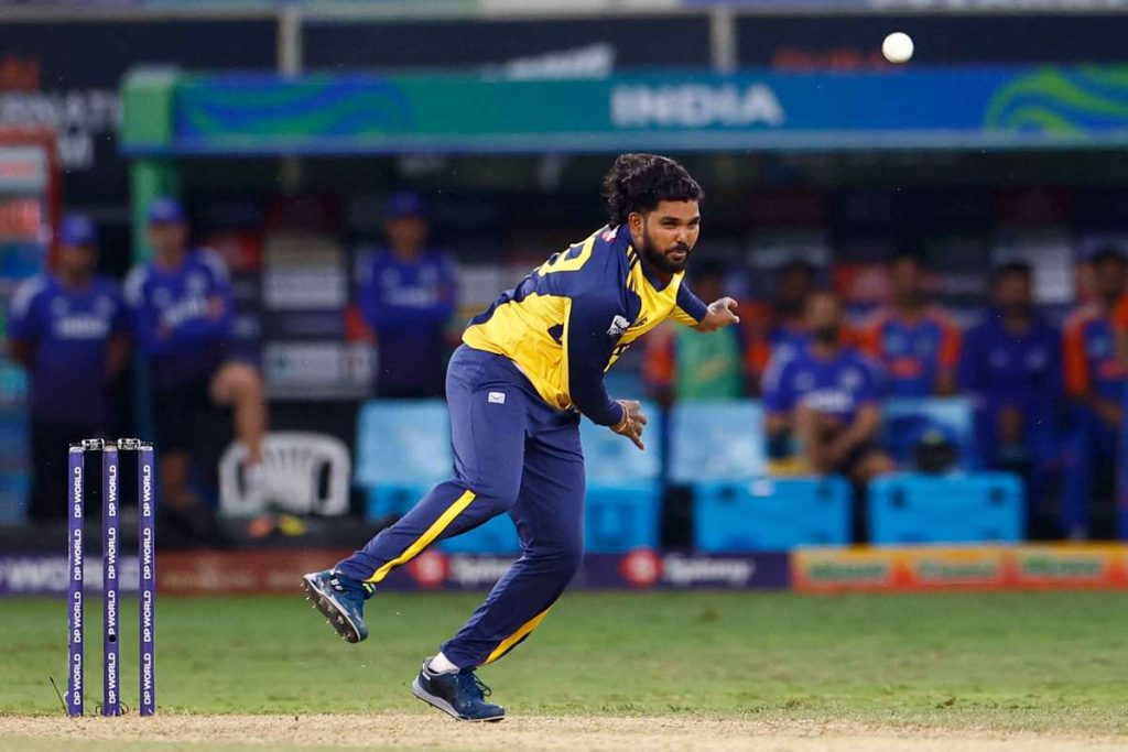 වනිඳු හසරංග T20 ලෝක කුසලානයෙන් ඉවතට!